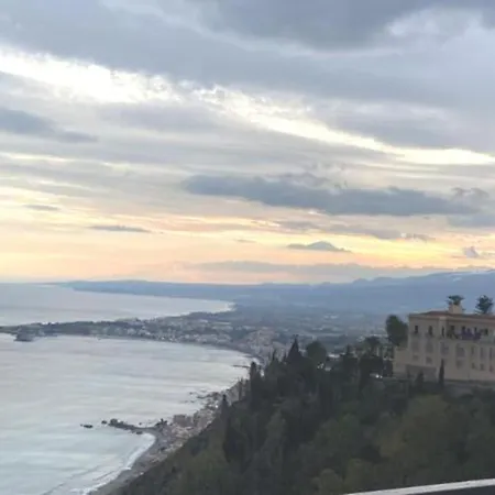 Apartment Le Tre Orchidee -